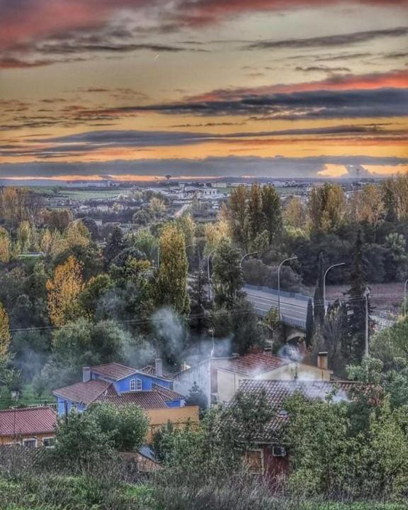 Villa Ciudad Rodrigo La Casa Azul Esterno foto